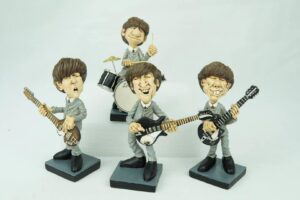 The beatles van Warren Stratford